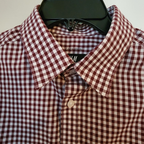 H&M slim fit easy-iron button front shirt. Mens M - Picture 7 of 13